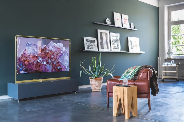 Expert Advice on Decorating Living Rooms with Potted Plants